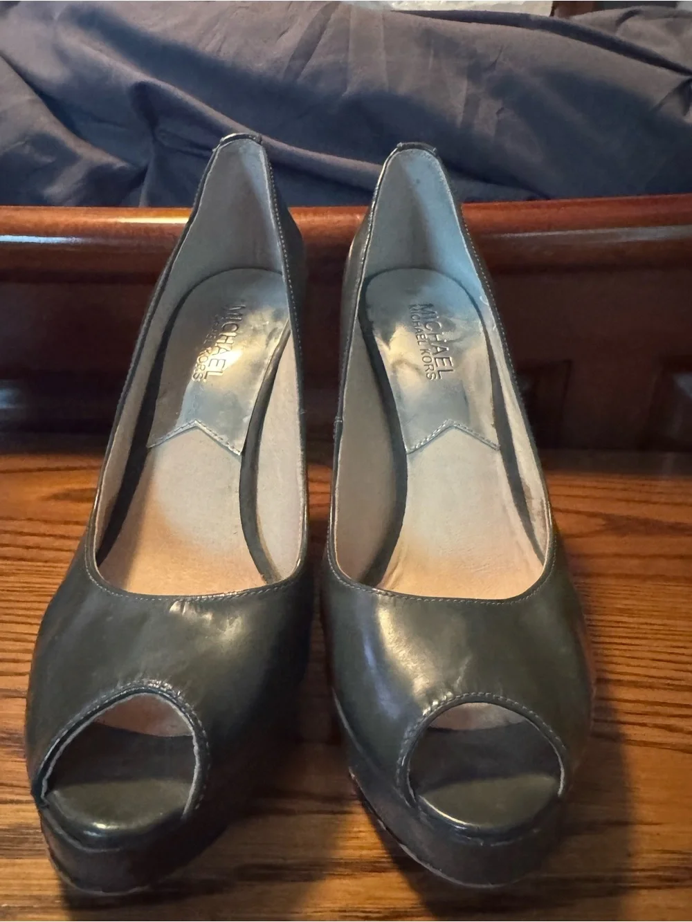 Michael Kors dark gray  Leather Stiletto Heel Pumps